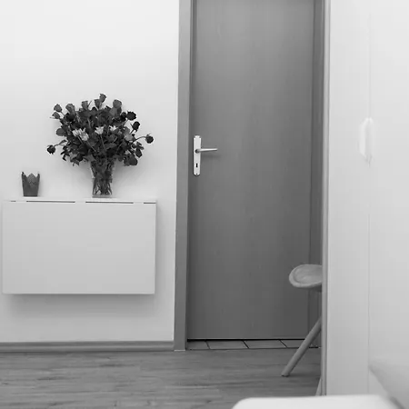 Gastehaus La Mula Maison d'hôtes 2*