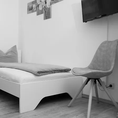 Gastehaus La Mula 2*