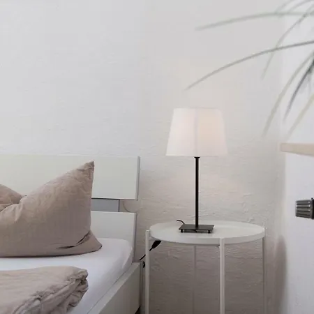 Gastehaus La Mula 2* Трайс-Карден
