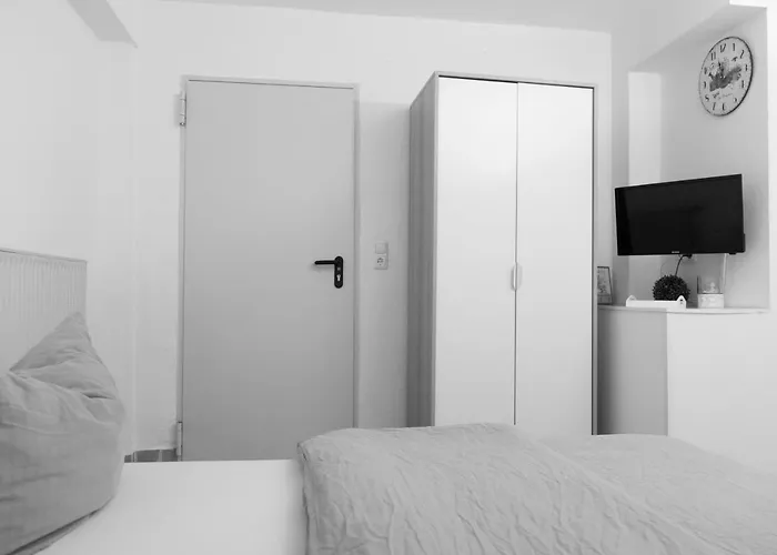 Gastehaus La Mula 2*