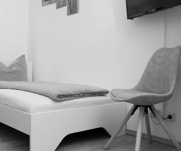 Gastehaus La Mula 2*